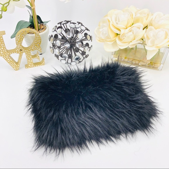 Fur Clutch Bag - Picture 5 of 7